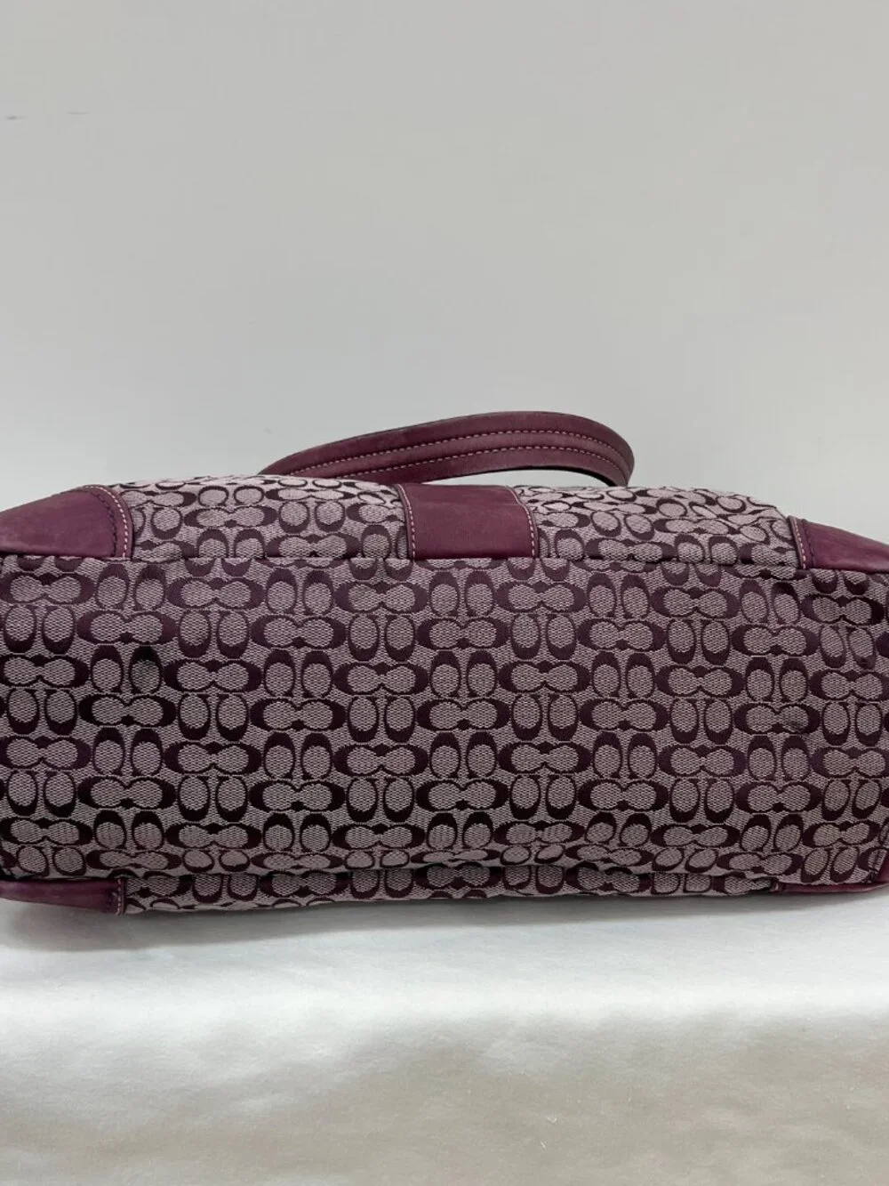 Coach purple voyager
